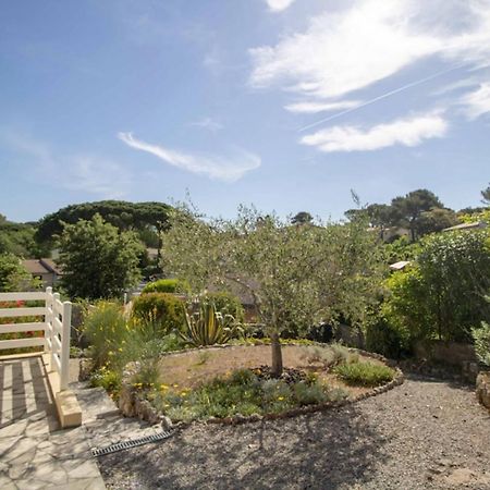 Large Spacious House In Fréjus エクステリア 写真